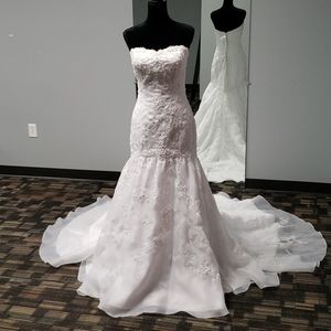 Impression wedding,strapless, lace,mermaid,size 14